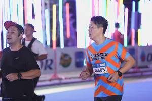 BIB: 44405
                            <button type="button" onclick="openModal(23212857)" class="btn btn-primary btn-sm float-right btn-popup" data-toggle="modal" data-target=".modal-high-quality">
                        <i class="fas fa-shopping-cart"></i> Add to Cart
                    </button>
                                            <button type="button" onclick="isThisMe(23212857, true)" class="btn btn-success btn-sm float-right btn-popup btn-isme hidden" data-toggle="tooltip" data-placement="bottom" title="นี่คือรูปของคุณใช่ไหม คลิกที่นี่เพื่อเอาเข้าอัลบั้ม">
                        <i class="fas fa-plus"></i> Add to album
                    </button>
                    <button type="button" onclick="isThisMe(23212857, false)" class="btn btn-warning btn-sm float-right btn-popup btn-isnotme hidden">
                        <i class="fas fa-ban"></i> Remove from album
                    </button>